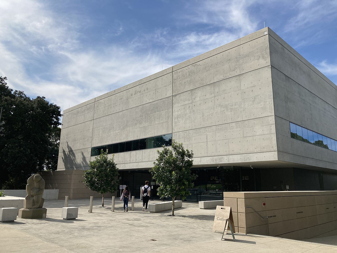 Chau_Chak_Wing_Museum_April_2021