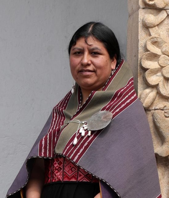 Elvira Espejo Ayca_056061973.jpg