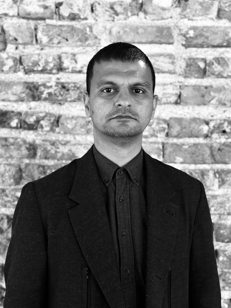 Hussain Mustafa, Shabbir