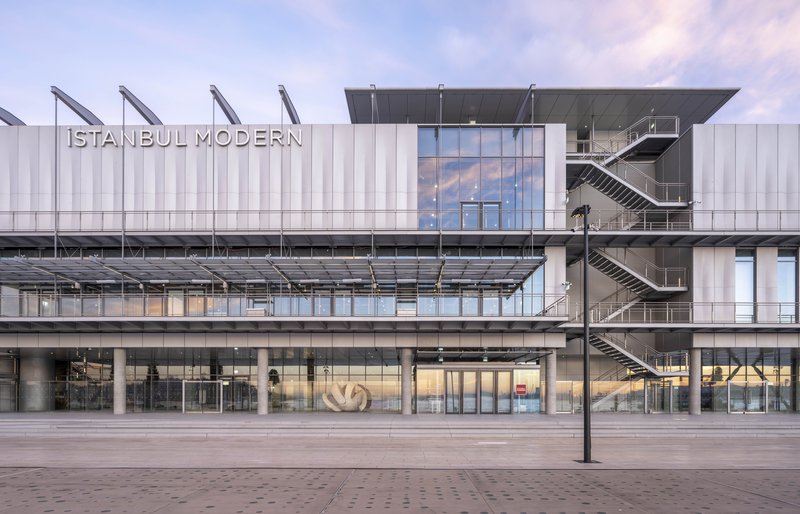 Istanbul Modern-Photo by Cemal Emden-2023 (2)