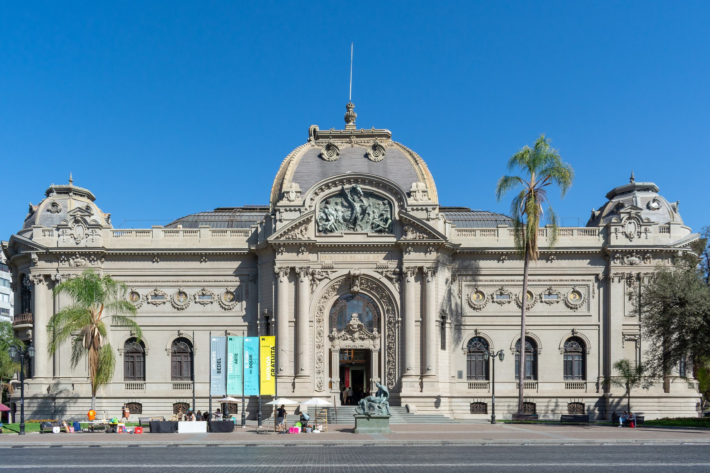 Museo_Nacional_de_Bellas_Artes,_Santiago