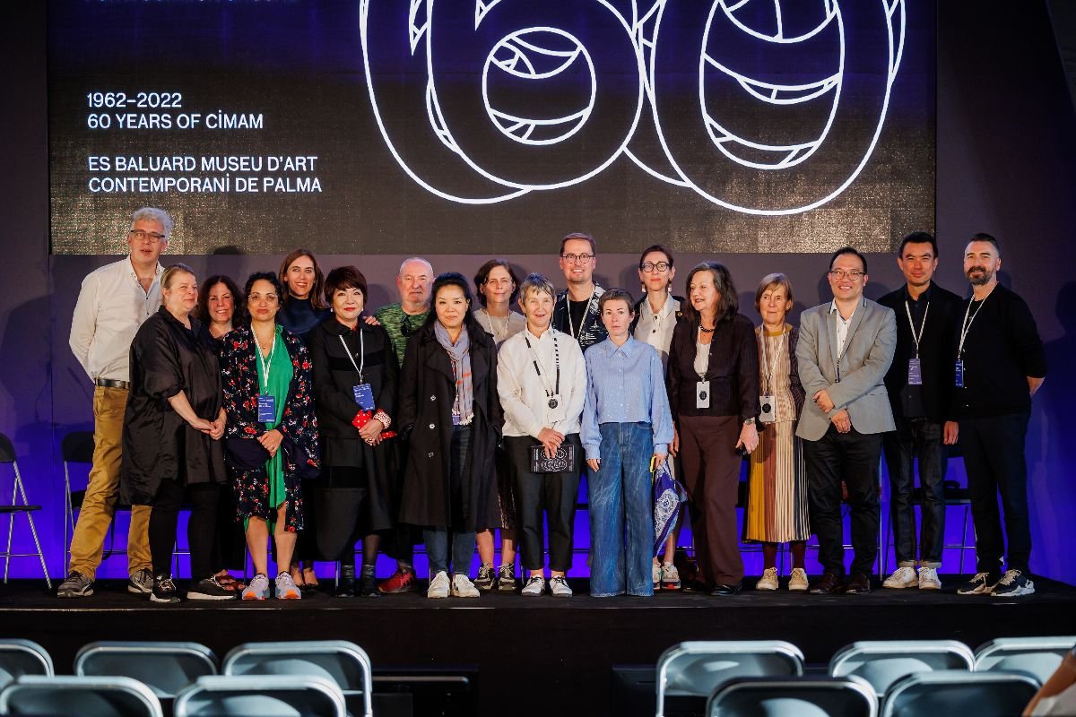 Outgoing and incoming board.jpg