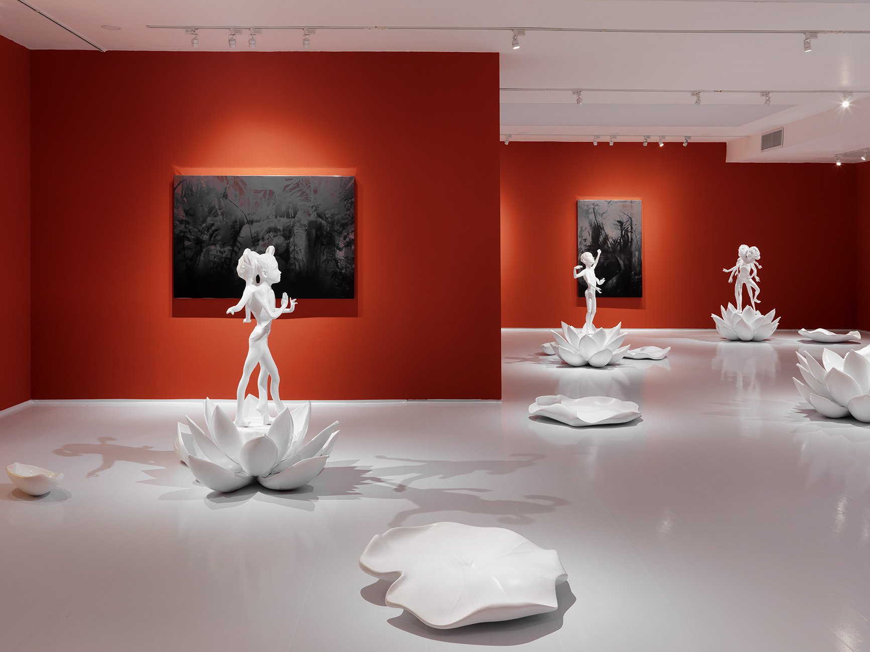 Pure Land,  exhibition view. Image courtesy of Tang Contemporary Art-Q3