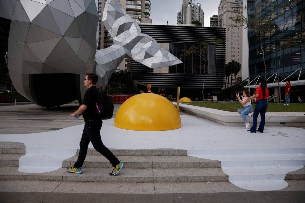 An art installation to call attention to global warming by Dutch artist Henk Hofstra in Sao Paulo | REUTERS
